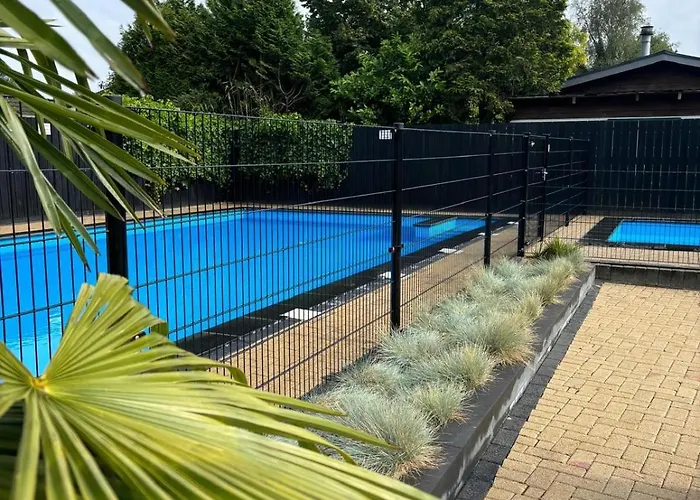 Chalet Cosy Garden Familie Tot 4 Personen Op De Veluwe Bungalowpark De Kern Putten