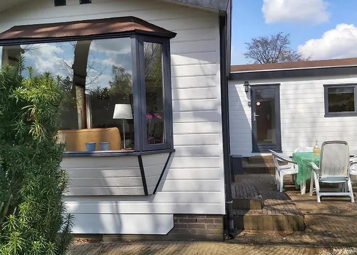 Cosy Garden Familie Tot 4 Personen Op De Veluwe Bungalowpark De Kern * Putten